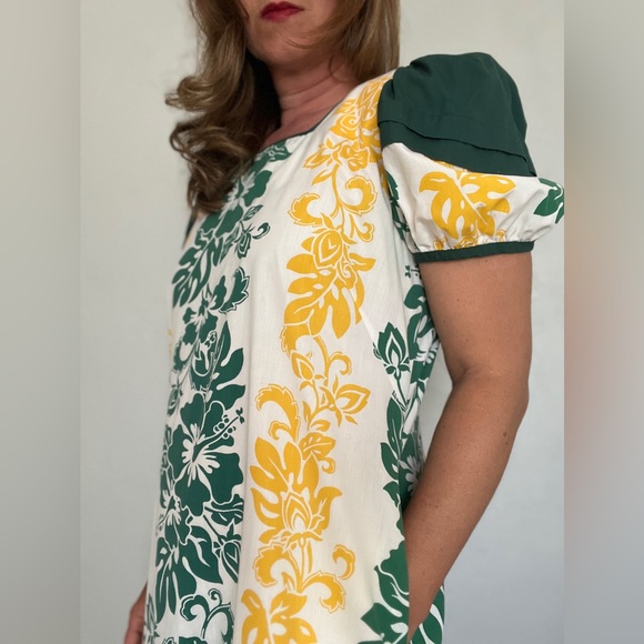 Vintage Lolenani Hawaiian Green Yellow White Floral Botantical Muumuu Dress Sz M - Picture 7 of 11